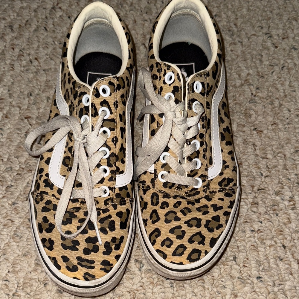 Vans women’s Leopard Print Sneakers - Tan and Black